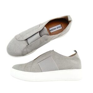 Steve Madden Brad Slip-On Sneakers Light Gray Platform Shoes Casual Comfort 7.5